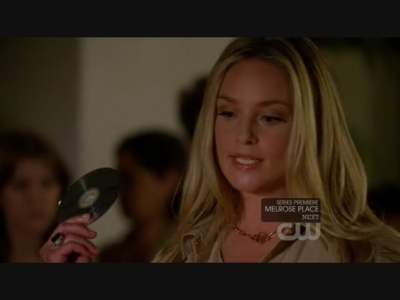 90210-S02E01_0051.jpg